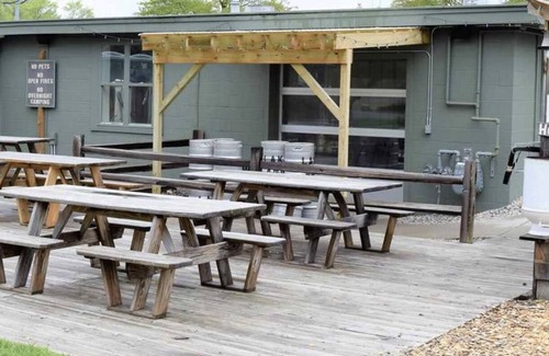 Lake Ann Cottage | Peaceful Lake Ann Home