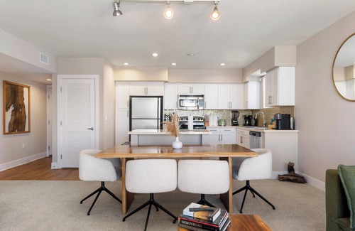 Marina del Rey Apartment | Peaceful Marina Hideaway Walk to Beach & Boats