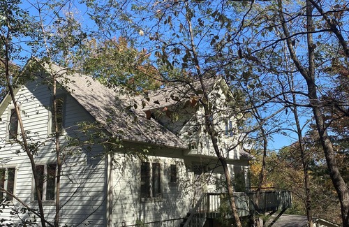 Lake Lure House | Peaceful mountain retreat with resort lake amenities
