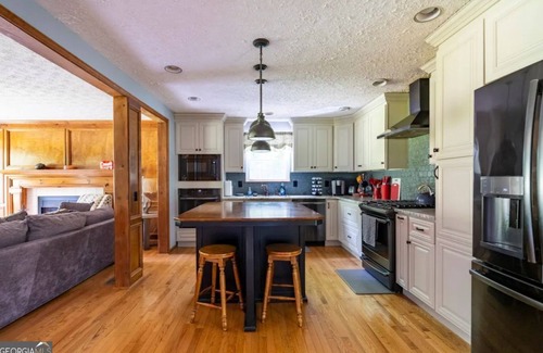 Douglasville House | Peaceful Nature Getaway 10 Acres
