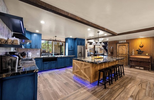 Morongo Valley House | Peaceful paradise awaits- Plenty of space for family, friends, or a retreat!
