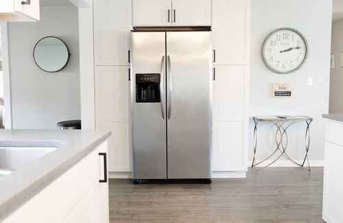 Richland House | Peaceful park-like Getaway- NO cleaning fee!