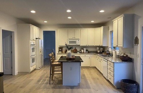 West Wareham House | Peaceful Plymouth Retreat