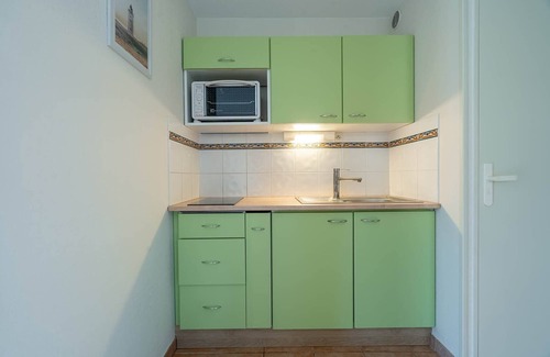 Agde Apartment | Peaceful Retreat with Pool