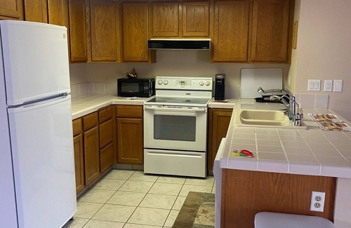 Fort Mohave House | Peaceful river house with lots of room inside and out