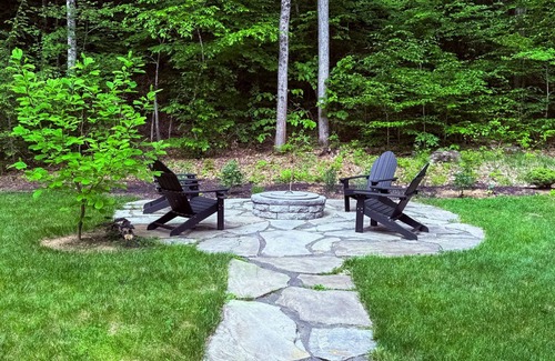 Newfane House | Peaceful riverfront house, dog-friendly, woodstove, decks, bbq, firepit, dock