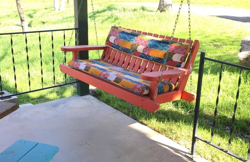 Three Rivers House | Peaceful, rural Vista Haus