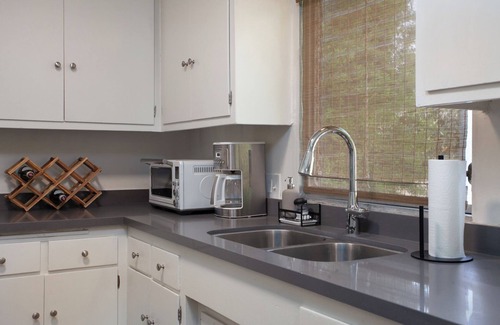 Citrus Grove Condo | Peaceful Stand-alone Hideaway