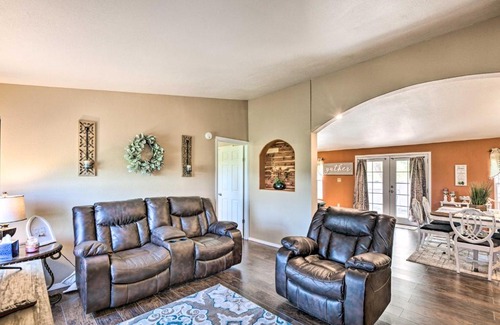 Vadito House | Peaceful Vadito Family Home Near Taos Valley!