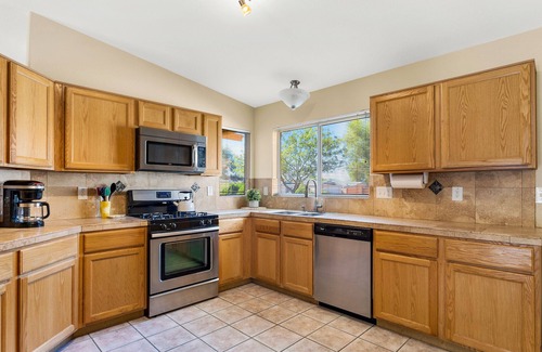 Rita Ranch House | Peaceful Valley - Rita Ranch/Tucson- 3BR/2BA/PrivatePool/NearShops&Restaurants