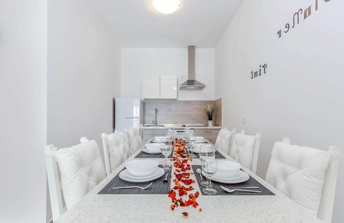 Dramalj Villa | Peaceful Villa in Dramalj with bubble bath