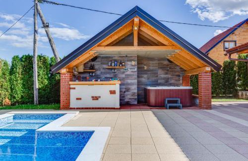 Gornje Dubrave Villa | Peaceful Villa in Gornje Dubrave with Private Pool