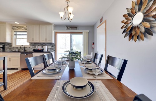 Albrightsville Villa | Peaceful Villa w Private POOL/AC/game room/loft/WiFi Sleep 9 ☀️, ⛱️