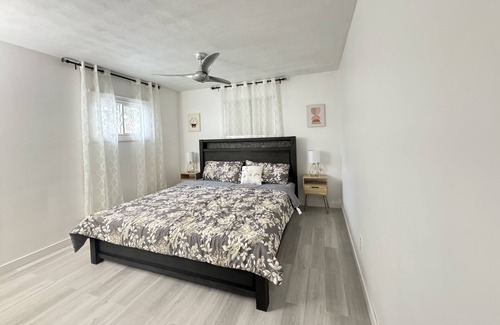 Rochester House | Peaceful with a resort feeling.