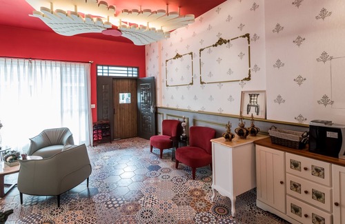 Taitung House | Peach Blossom