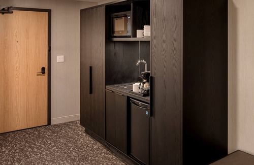 Banff Hotel | Peaks Hotel & Suites