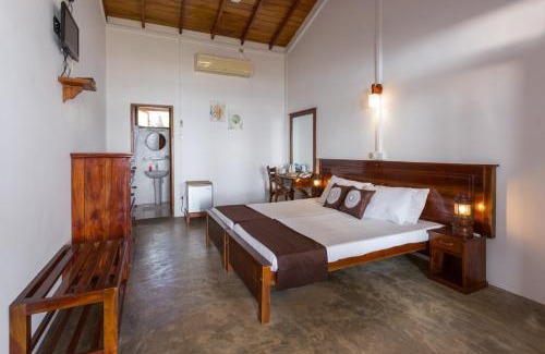 Uppuveli Hotel | Pearl Oceanic Resort - Trincomalee