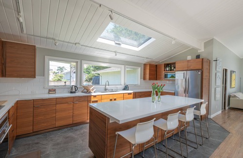 Del Monte Forest House | Pebble Beach Retreat Ocean Views Infrared Sauna Short Walk to Beach