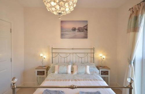 Worthing House | Pebble House (Goring-by-Sea)