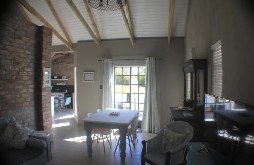 Montagu Ski Chalet | Pecan Tree Cottage