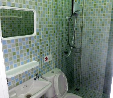 Talat Yai Apartment | Pek House