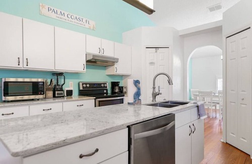 Palm Coast House | Pelican Palm - The perfect holiday stay!