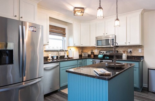 Kitty Hawk Condo | Pelican's Nook/King Bed/Community Pool-Tennis-PB