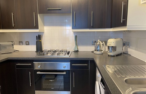 Hoxton West Apartment | Peloton Organic Health Apartment in Angel, Islington Old Street