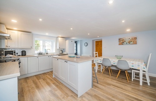 Saint Gennys Cottage | PENBARDEN BARN, family friendly, with open fire in Crackington Haven