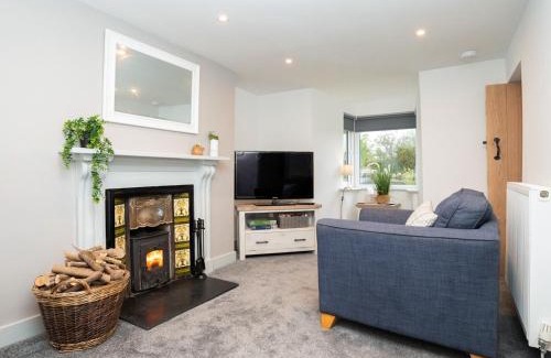 Pentir House | Pencefn Cottage