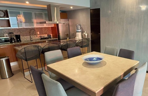 Cerritos Apartment | Península Spacious 3-bedroom apartment with WiFi, AC in charming Mazatlan
