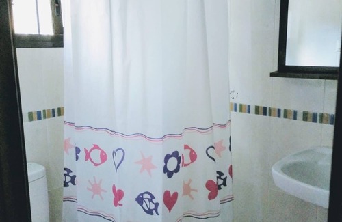 Seron House | Pensión Cuadrado