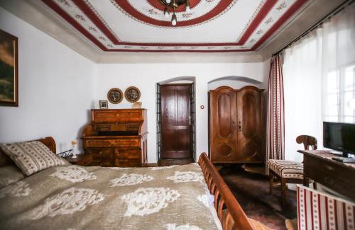 Cesky Krumlov House | Pension Cortes