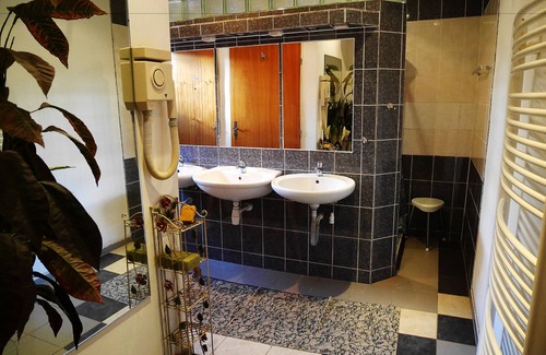 Karlovy Vary House | Pension Lada