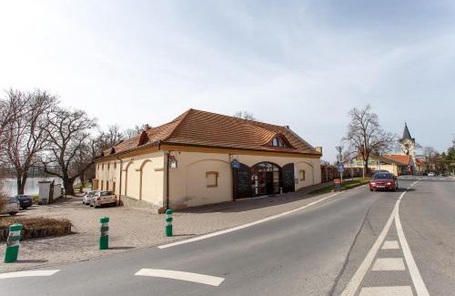 Dolni Pocernice House | Pension U Hastrmana