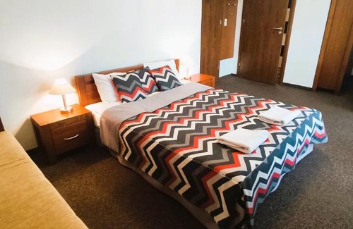 Łeczna Bed & Breakfast | Pensjonat Emocja