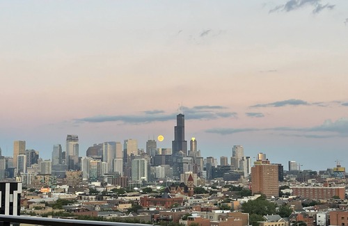 West Town Apartment | Penthouse Loft - High Ceilings, Unique City Views