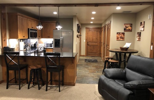 Kellogg Condo | Penthouse Mountain Haven with Spa Room. Sleeps 6!