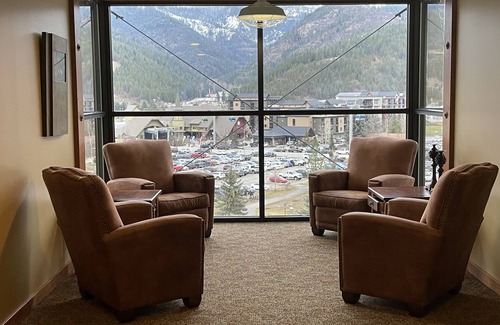 Kellogg Condo | Penthouse Mountain Haven with Spa Room. Sleeps 6!