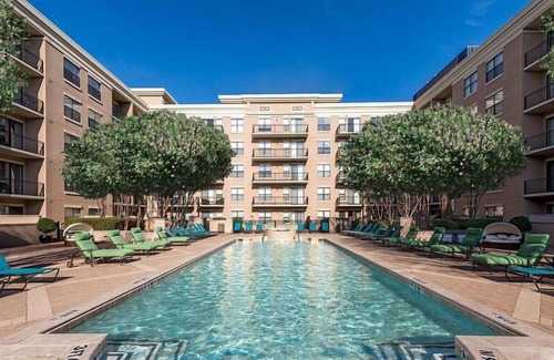 Cityplace Apartment | Penthouse views! Walk Everywhere! 1BR Uptown Apt