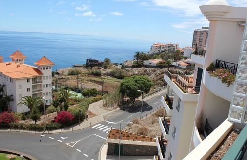 Canico Condo | Penthouse with three terraces with magnificent views. Madeira.Funchal.