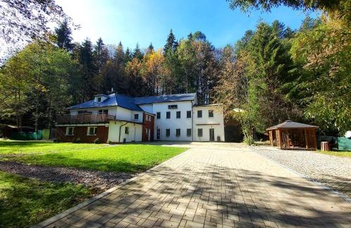 Ruzomberok House | Penzión MALINO