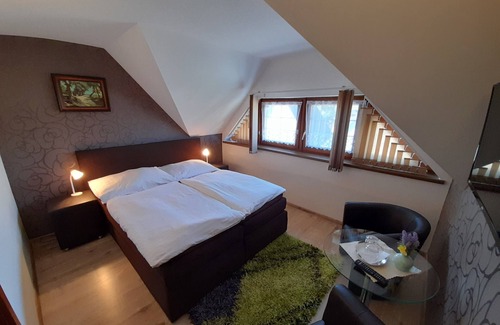 Turcianske Teplice Bed & Breakfast | Penzión PANDA