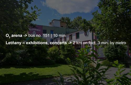 Prosek Hotel | Penzion Školička