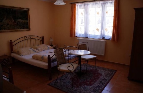 Cesky Krumlov Bed & Breakfast | Penzion Albatros