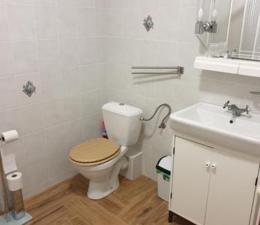 Domanin House | Penzion Cizku u Trebone