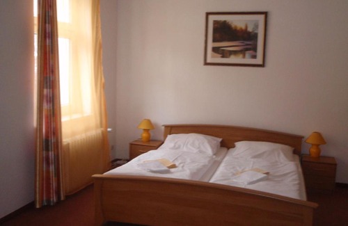 Jachymov Hotel | Penzion Haus Regrus