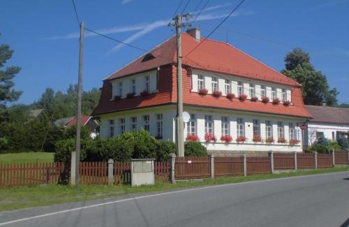 Kunratice House | Penzion Laguna
