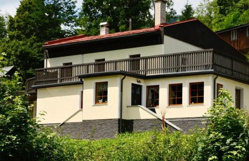 Paseky nad Jizerou Bed & Breakfast | Penzion Mája - polski pensjonat w czeskich Karkonoszach