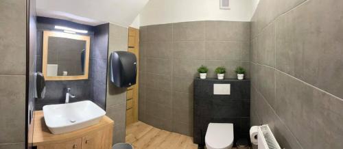 Nedakonice Hotel | Penzion Pod Kaštanem